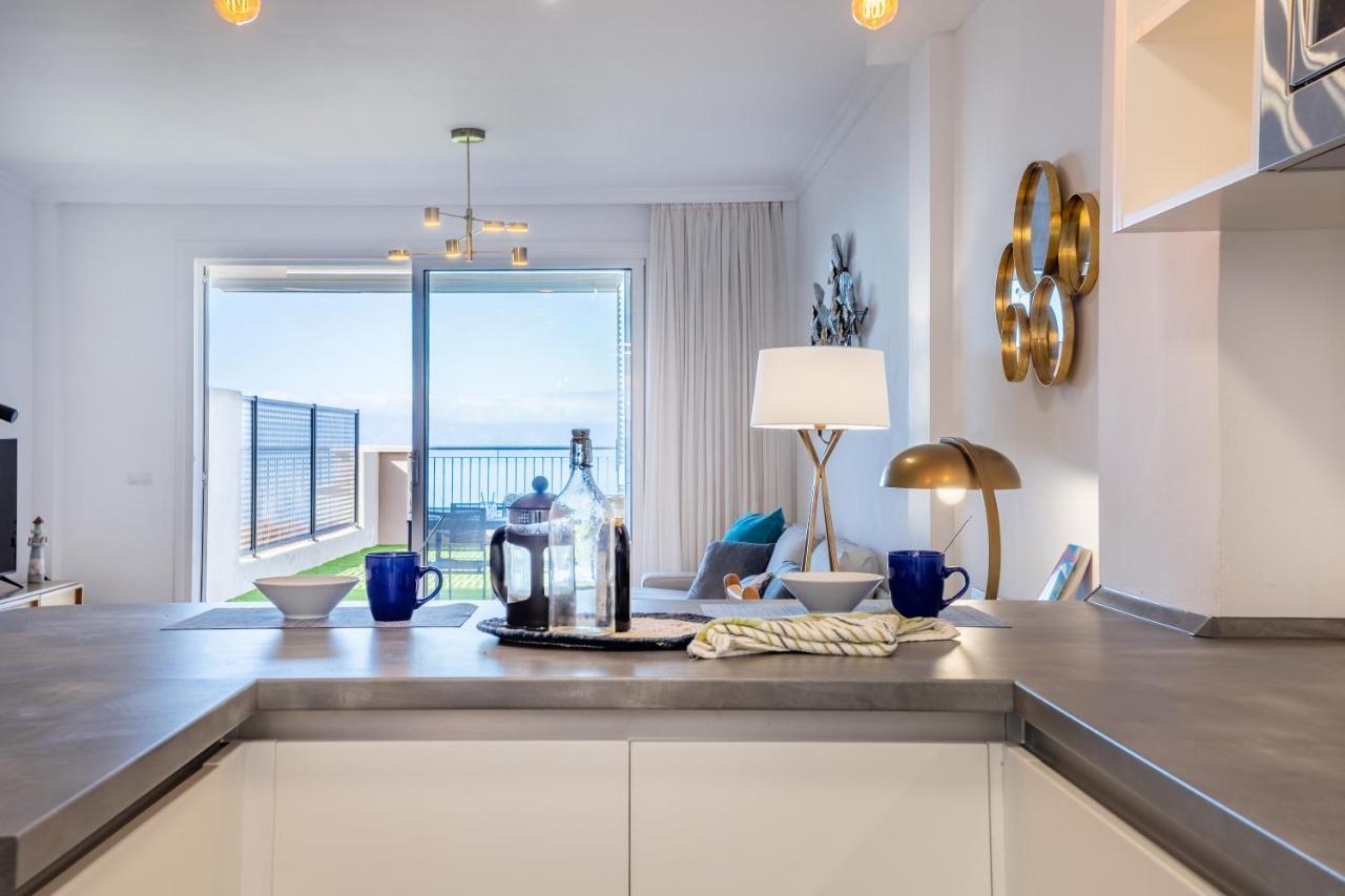 Home2Book Sea View & Design Duplex Los Gigantes Puerto de Santiago  Zewnętrze zdjęcie